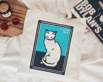 Cat Tote Bag Aesthetic Cat Shoulder Bag Artsy Tote Bag Sitting Cat Julie de Gragg Cat Art Bag Cat Bag Aesthetic Tote Bag Cat Art Bag Kitty