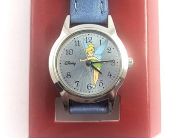 Disney Watch and Anywhere Charm Gift Set - Tinkerbell - NEW - needs battery