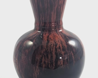 Jarrón pequeño Canuck Pottery Labelle Canada con esmalte de goteo de lava roja, Cataratas del Niágara