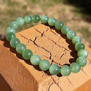 Certified Mint Green Jade Bracelet: High Grade 8mm Jade Jewelry