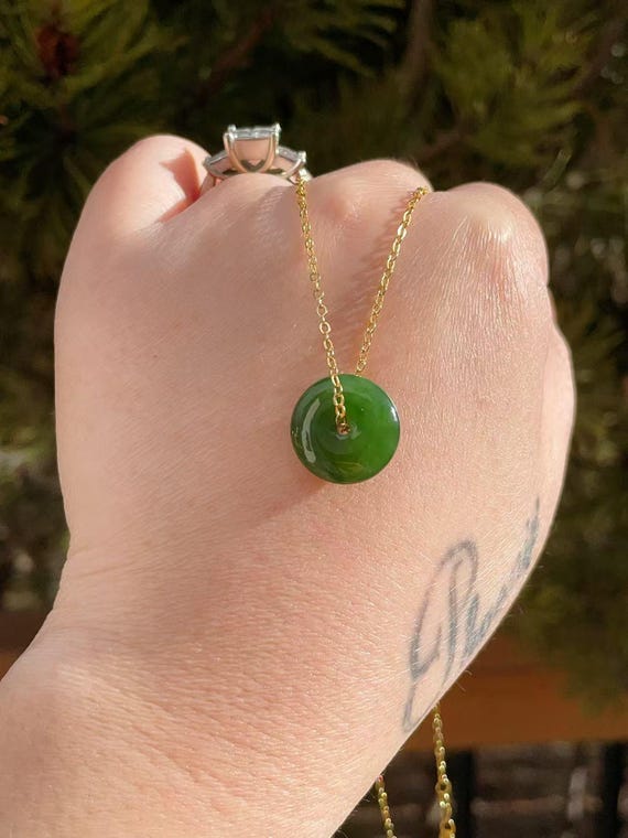 Certified Rich Green Jade Pendent, Minimalist Circle Pendent Necklace, Green Jade Donut Pendent,  Tiny Natural Green Jade Pendent, 平安扣，碧玉