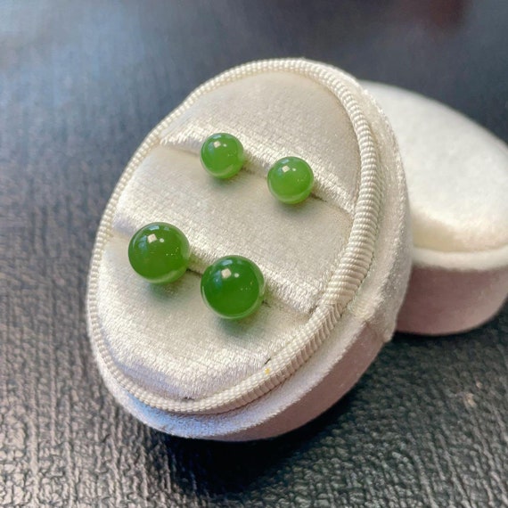 Certified Green Jade 18K Gold Stud Earrings, High Grade Green Jade Round Studs, 18K Gold Stud Earrings, 6mm/8mm Classic Jade Ball Studs