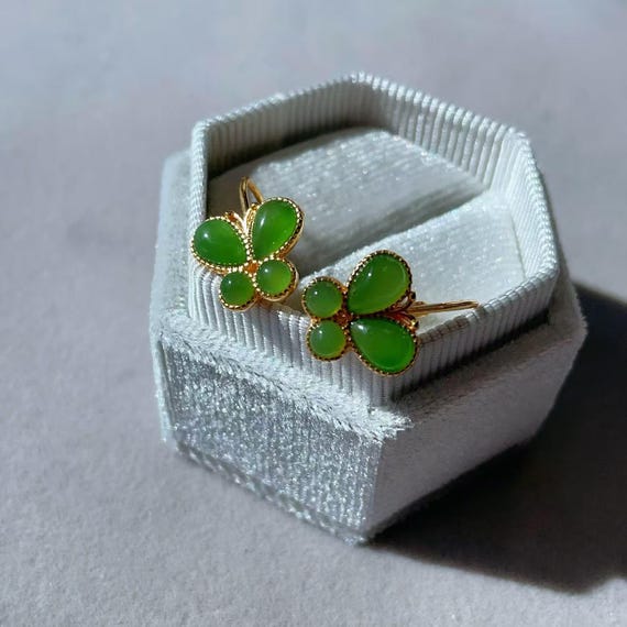 Amazing! Certified Green Jade Butterfly Earrings, Natural Jade Hoop Earrings, Butterfly Earrings, 925 Silver Minimalist Earring, 碧玉