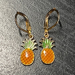 Boucles d'Oreilles Ananas Doré avec Fermoirs en Acier Inoxydable