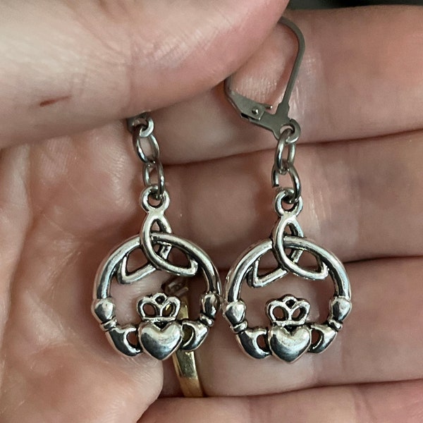 Claddagh Irish Ring Earrings - Stainless Steel Lever Backs