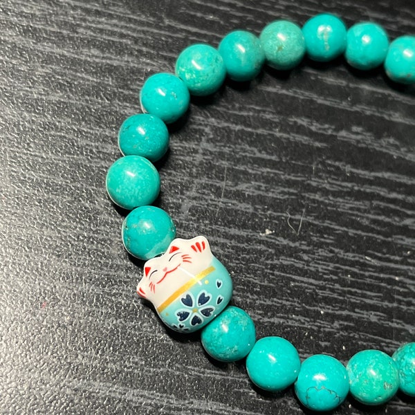 Lucky Cat and Chinese Turquoise Gemstone Beaded Bracelet