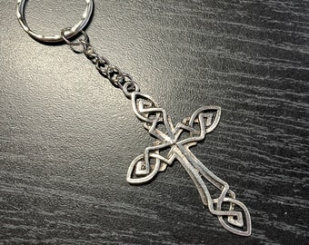 Celtic Knot Cross in Silver Keychain