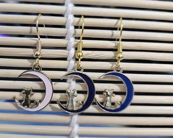 Cat crescent moon Luna Artemis sailor Moon Earrings