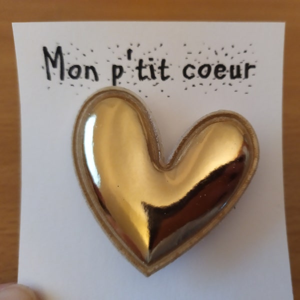 Broche coeur en tissu rembourré métallisé