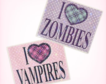 Autocollant « J’adore les zombies/vampires » | 6,35 x 5,08 cm | Halloween, vinyle, résistant à l’eau, kawaii, journal intime, années 2000