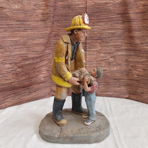 Michael Garman &quot;&quot;Look what I mindestens&quot;&quot; Feuerwehrmann Rentner Statuette