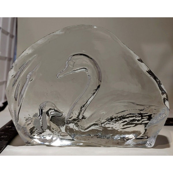 Cristal De France Solid Lead Crystal Figurine Swan Paperweight 4.5” x 6.5”