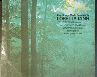 Vintage Vinyl Record "Loretta Lynn - Living Strings" 1969 LP