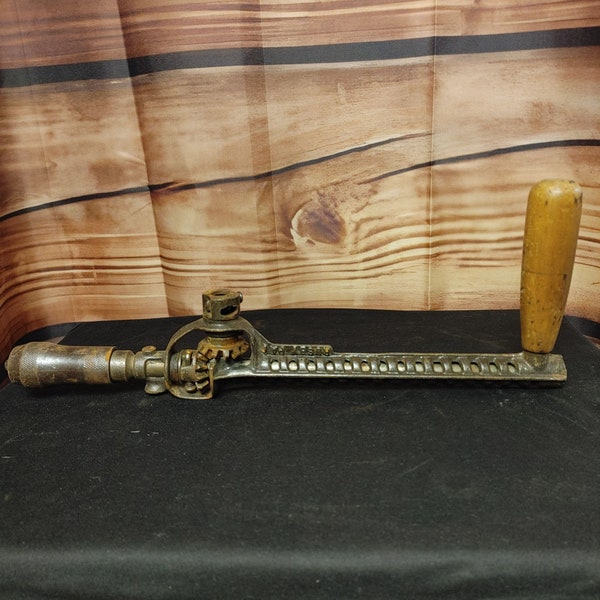 Vintage Newmark NJ Rusby Metal/Wood Hand Cranked Drill Tool