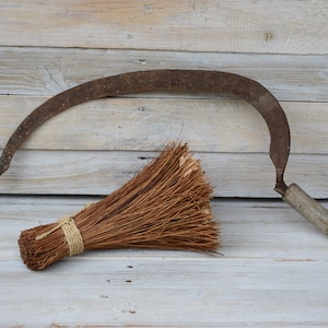Old big hand sickle - Hand primitive farm tools - Antiqe hand sickle - Vintage farmhouse tools - Rustic home decor