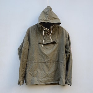 Old Military Green Canvas Anorak - Vintage Canvas Anorak - Tourist Old Military Green Canvas Anorak - Vintage Canvas Anorak - Tourist