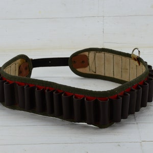 Alter Jagdgürtel für Patronen - Leder Jagdbandolier - Patronengurt - Patronenhalter - Patronenhalter