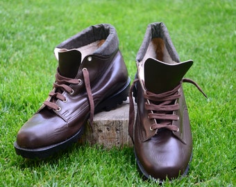 Leather tourist shoes - Brown leather shoes - Tourist boots - Leather shoes - Boots and Shoes