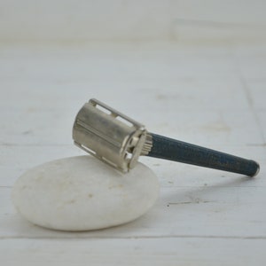 Vintage razor Gillette - Old hand razor Gillette - Vintage metal shaver