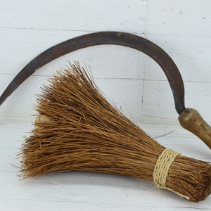 Old hand sickle - Hand primitive farm tools - Antiqe hand sickle - Vintage farmhouse tools - Rustic home decor