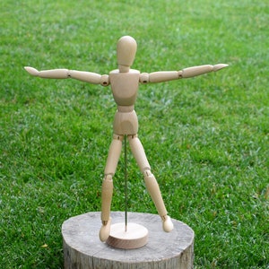 Best Wooden Mannequins for Figure Drawings –