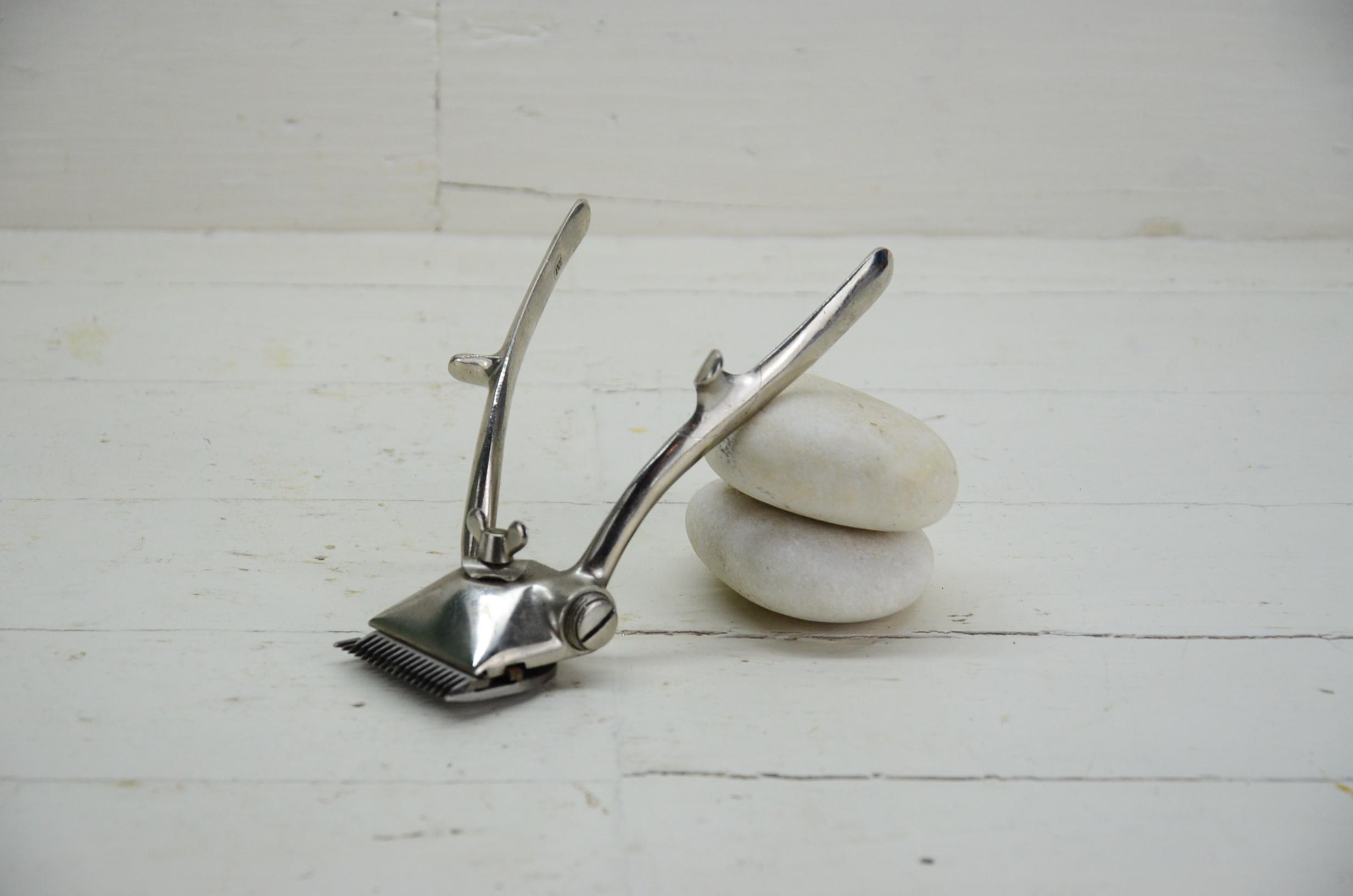 German Hand Clipper - Vintage Hand Trimmer - Manual Hair Razor
