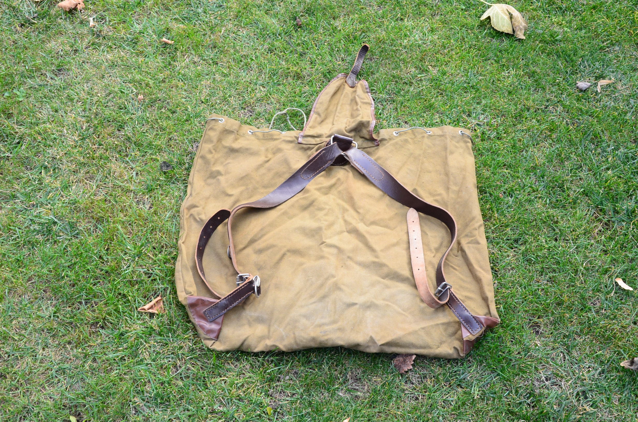 Canvas Backpack Old Green Canvas Backpack Tourist Canvas Backpack