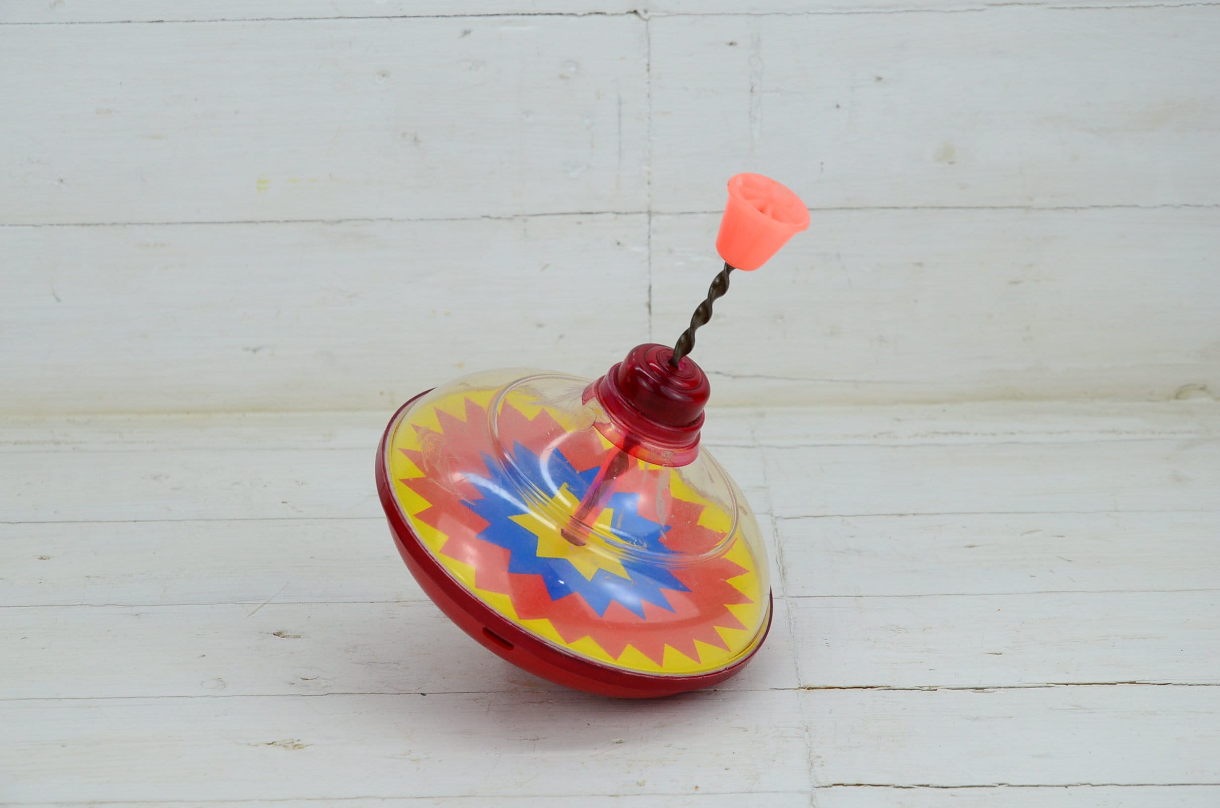 Vintage Plastic Whipping Top - Old Spinning Top - Vintage Toy  display picture 1