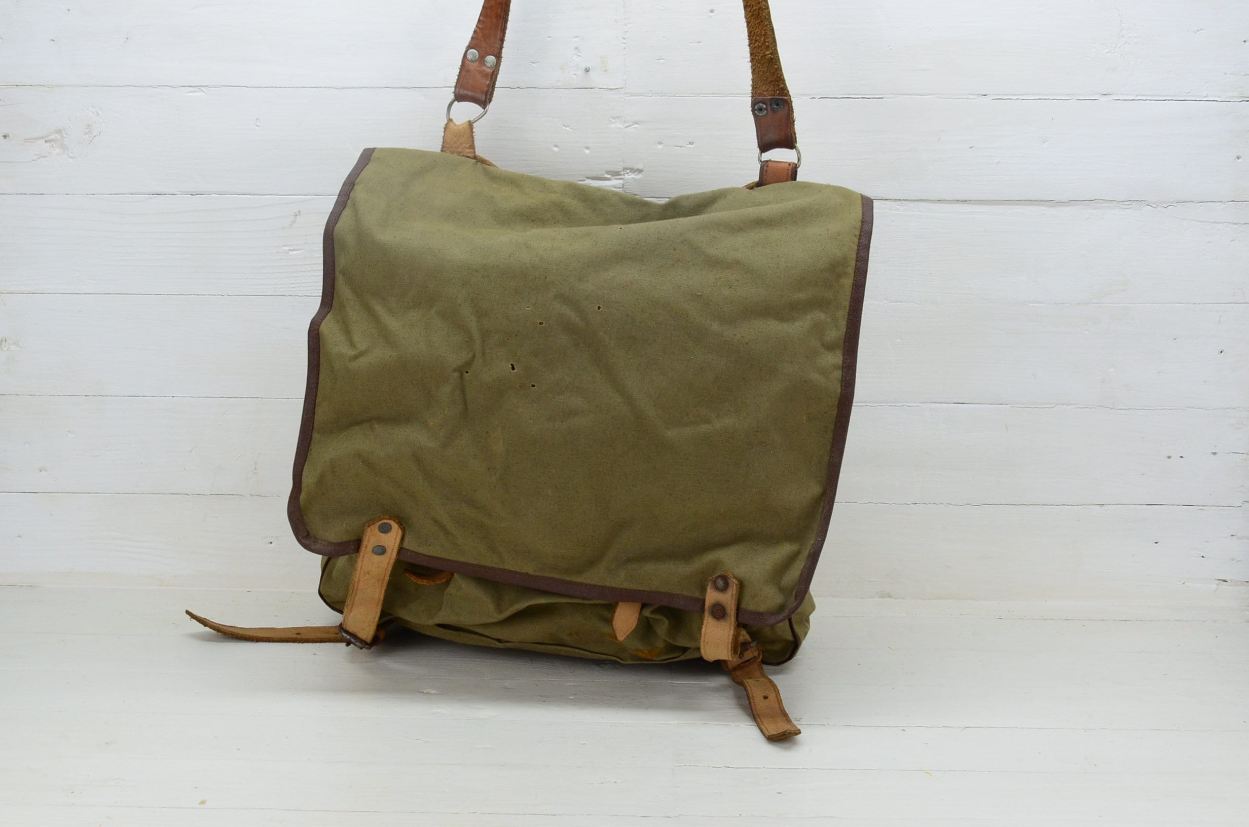 Green Military Canvas Bag - Soviet Army Canvas Bag - Old Messenger Green Military Canvas Bag - Soviet Army Canvas Bag - Old Messenger