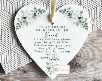 Personalised Future Wonderful Daughter in law Foliage Greenery Wreath Acrylic Heart Decoration Ornament Keepsake Wedding gift