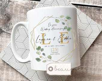 Personalised Anniversary Mug gift Mr & Mrs Bride Groom Married Couple Gift Mug Wedding Wreath Gift set Ceramic Mug Gift His Hers