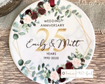 Personalised Wedding Anniversary Gift Names Mr & Mrs 25th 50th 1st Burgundy Greenery Ceramic or Acrylic Round Decoration Ornament Keepsake