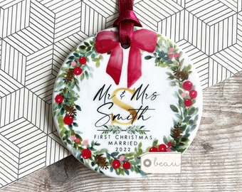 Personalised First Christmas Married Wedding gift Mr Mrs Newlywed Bow wreath Greenery Design Ceramic or Acrylic Round Ornament Keepsake