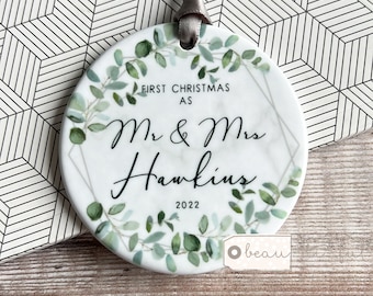 Personalised First Christmas Married Wedding gift Mr Mrs Newlywed Botanical Greenery Design Ceramic or Acrylic Round Ornament Keepsake