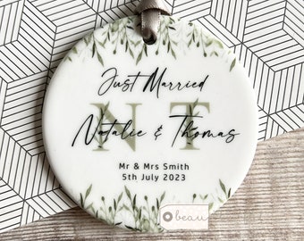 Personalised Wedding gift Just Married Names Mr & Mrs Wedding Eucalyptus Greenery Ceramic or Acrylic Round Decoration Ornament Keepsake