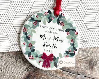 Personalised First Christmas Married Gift Wedding gift Mr Mrs Newlywed Botanical Greenery Design Ceramic or Acrylic Round Ornament Keepsake