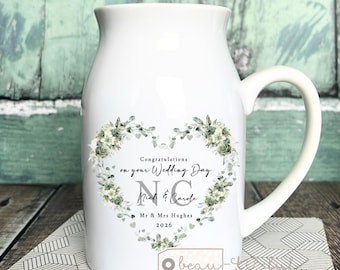 Personalised Wedding vase jug gift, Bride Groom, Mr Mrs gift, Newlywed gift, Ceramic Small Vase Mug