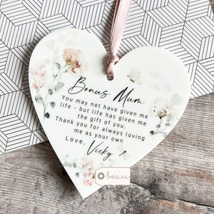 Personalised Bonus Mum Mom Stepmum stepmom Like a mum Thank you Quote wildflowers Greenery Acrylic heart Ornament Wedding Keepsake