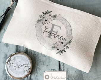 Personalised Name and initial Framed White Floral Greenery Design Linen style Fabric Make up Bag Birthday gift for her mum sister friend