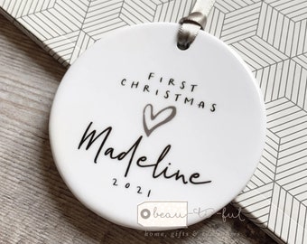 Personalised First Christmas Babies Baby’s Baby Boy Girl Newborn Monochrome heart Design Ceramic Round Ornament Keepsake