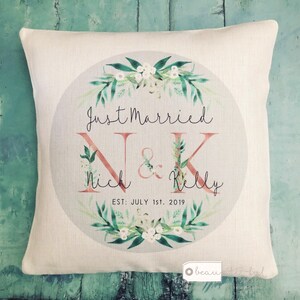Personalised Names Married Mr Mrs Home Quote Botanical Foliage Design Home Quote Linen Style Cushion cover