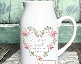 Personalised Wedding Mr Mrs vase jug gift, Bride Groom, wedding present, Newlywed gift, Ceramic Small Vase Mug