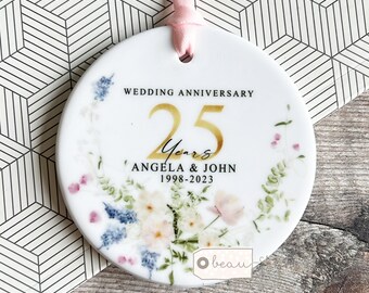 Personalised Wedding Anniversary Gift Silver Golden Diamond Mr & Mrs 25th 50th 5th 1st Ceramic or Acrylic Round Decoration Ornament Keepsake