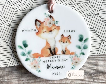 Personalised Happy Mother’s Day Gift Mum Mummy Mommy Nanny Nana Gran Grandma Fox Greenery Ceramic or acrylic ornament Keepsake decoration