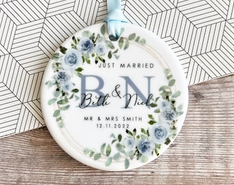 Personalised Wedding gift Just Married Mr & Mrs Newlywed New couple Pale Blue Greenery Ceramic or Acrylic Decoration Ornament Keepsake