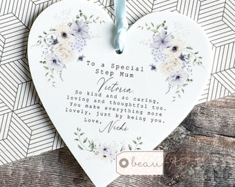 Personalised Bonus Mum Mom Stepmum stepmom Like a mum Special Thank you Quote wildflower Greenery Acrylic heart Ornament Wedding Keepsake