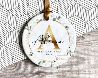 Personalised First Christmas gift Baby Baby’s Boy Girl Newborn Greenery leaf Design Ceramic or Acrylic Round Ornament Keepsake