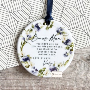 Personalised Bonus Mum Mom Stepmum stepmom gift Like a mum Thank you Quote Greenery Ceramic or Acrylic Round Ornament Wedding Keepsake