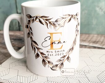 Personalised Mr Mrs Newlywed Couple Wedding Gift Mugs Greenery Heart Wreath Design Ceramic Mug - Tea mug - coffee Mug - Gift mug