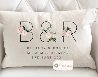 Personalised Married Engagement Anniversary Gift Wedding gift Mr Mrs Home Foliage Greenery Heart Design Home Quote Linen Style Cushion cover